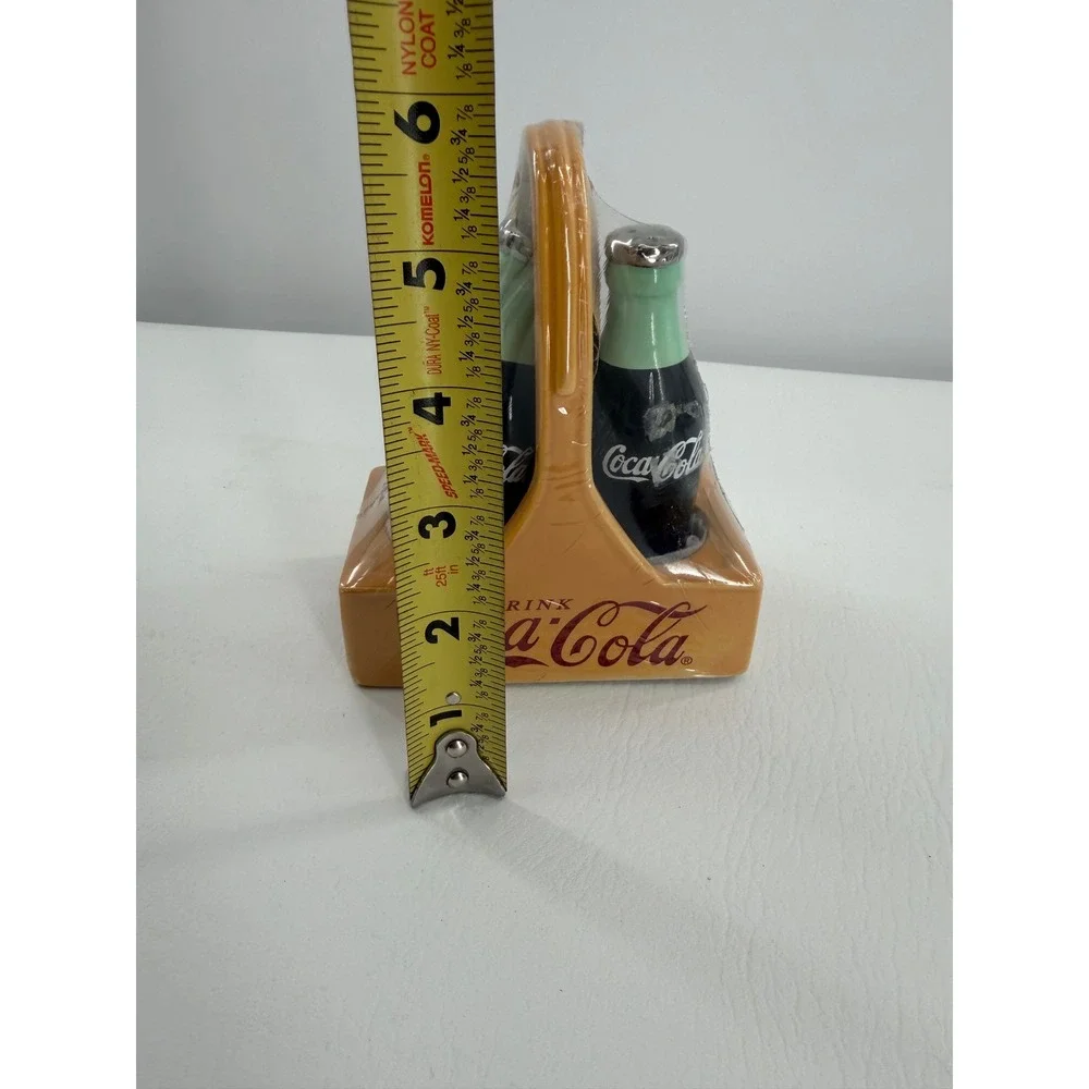 Coca-Cola Salt and Pepper Shakers Set Bottle Caddy 2002 Sakura New